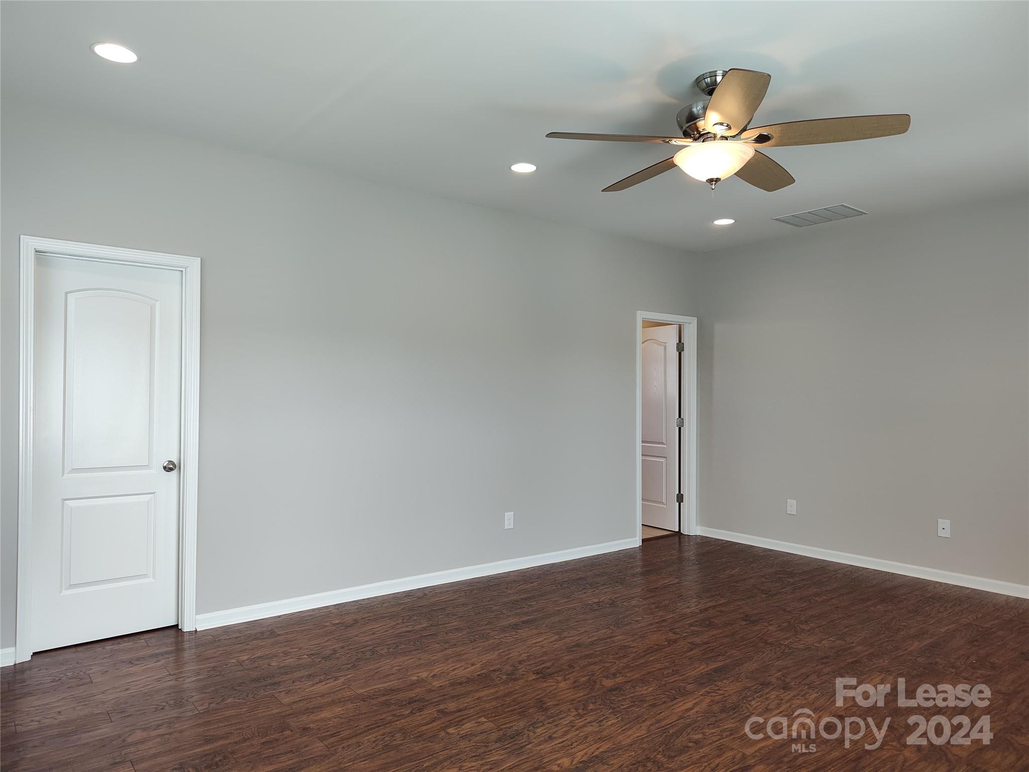 Ardrey Woods - Residential Lease