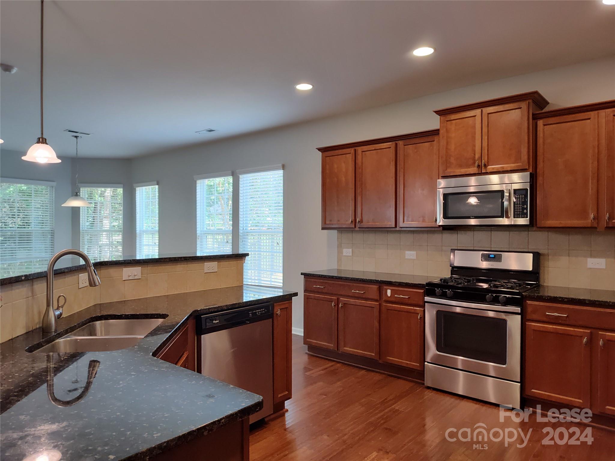 Ardrey Woods - Residential Lease