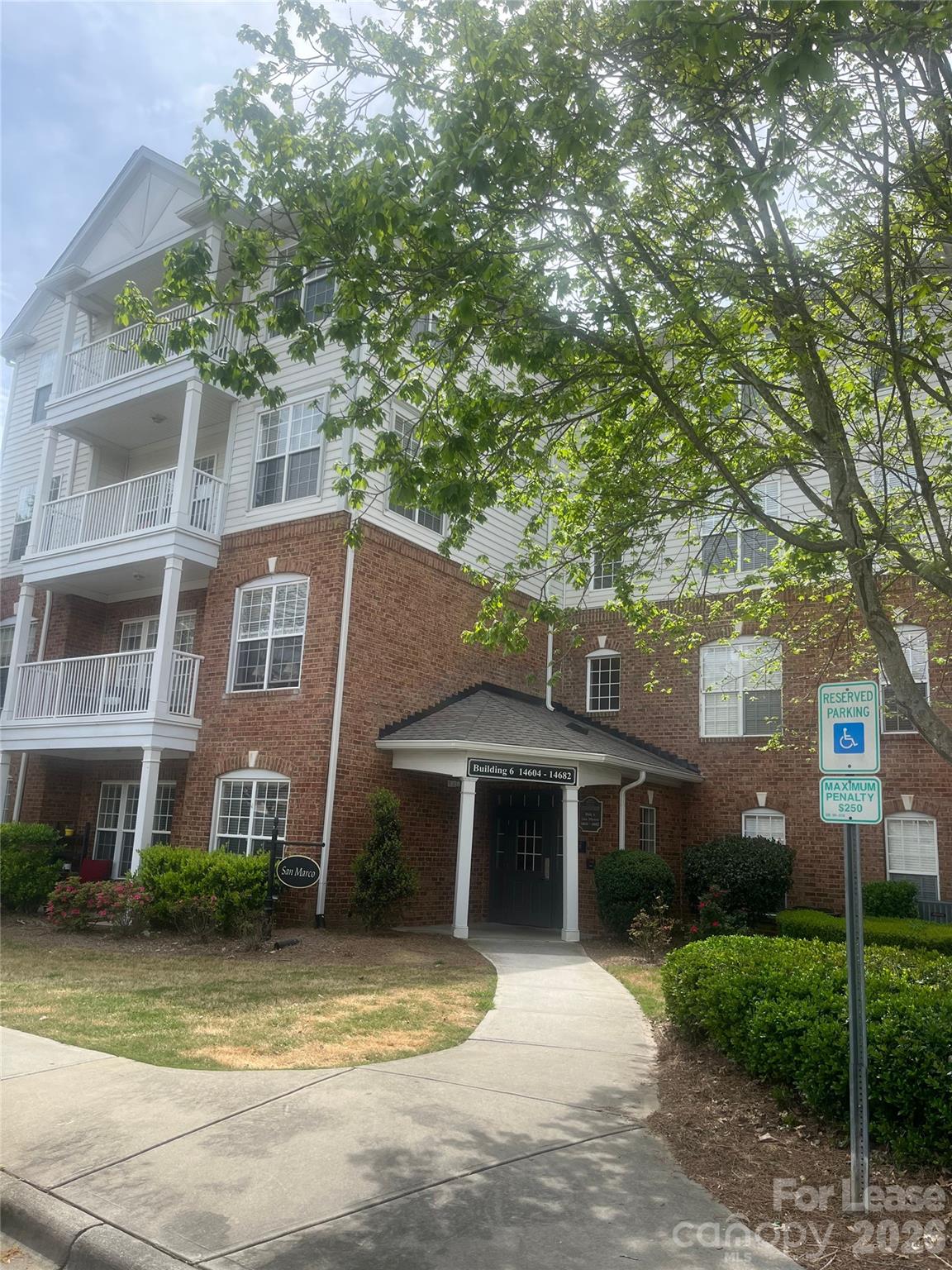 Belle Vista - Residential Lease