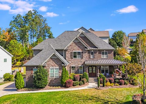 Photo of 126 Forsythia Lane, Tega Cay, SC 29708 (MLS # 4313433)