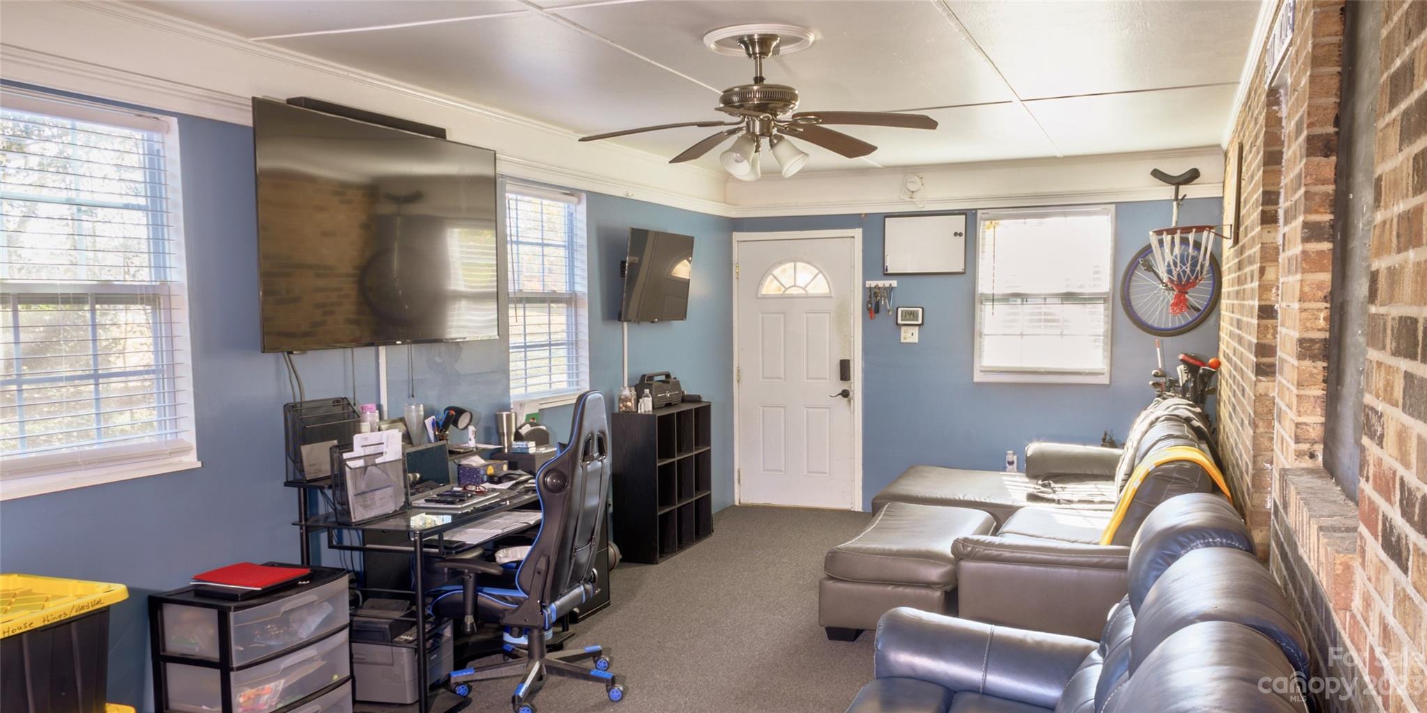 Fox Run - Residential