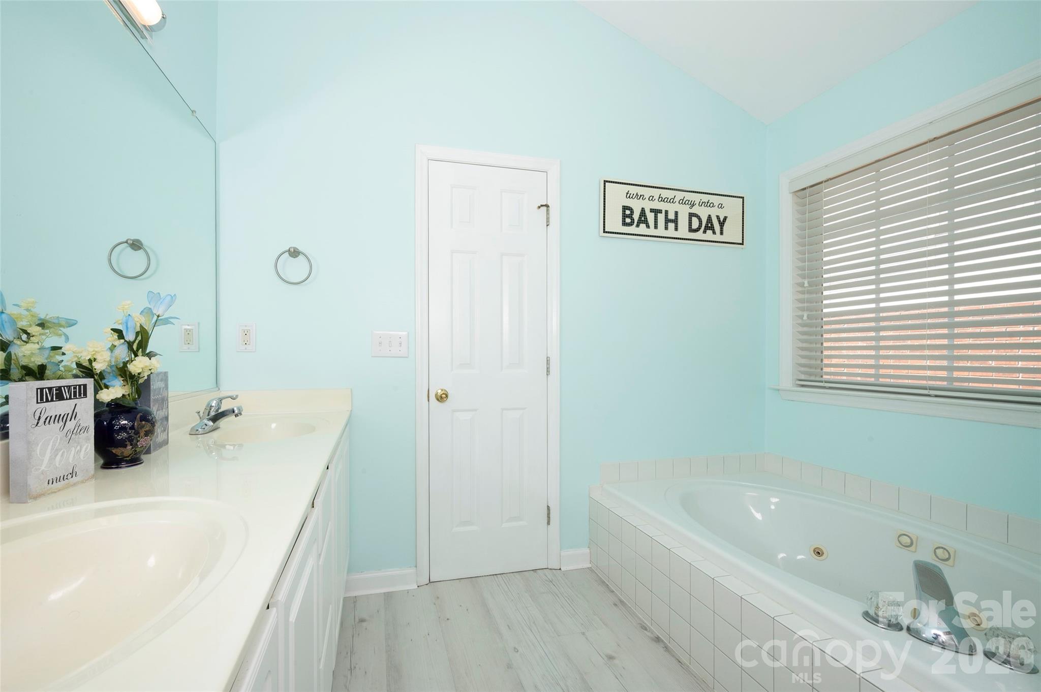 Plantation Row - Residential