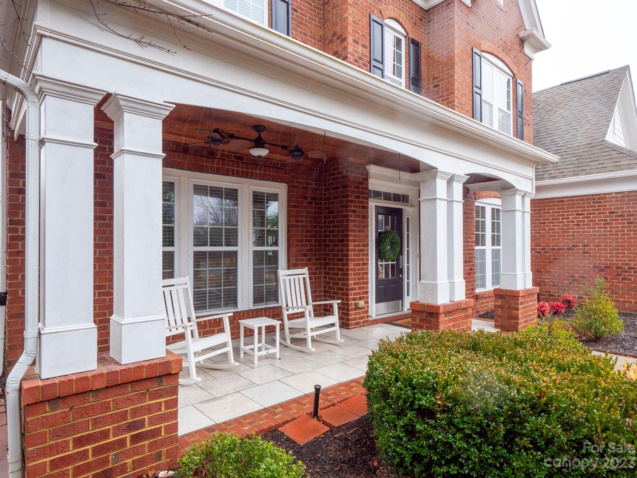 The Chimneys Of Marvin - Residential