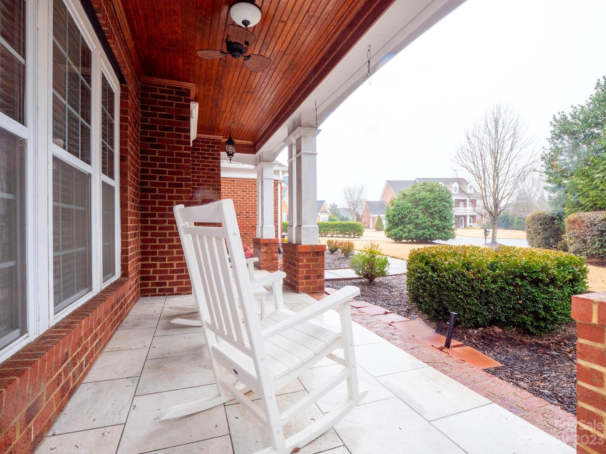 The Chimneys Of Marvin - Residential