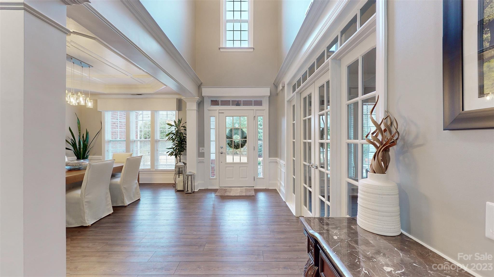 The Chimneys Of Marvin - Residential