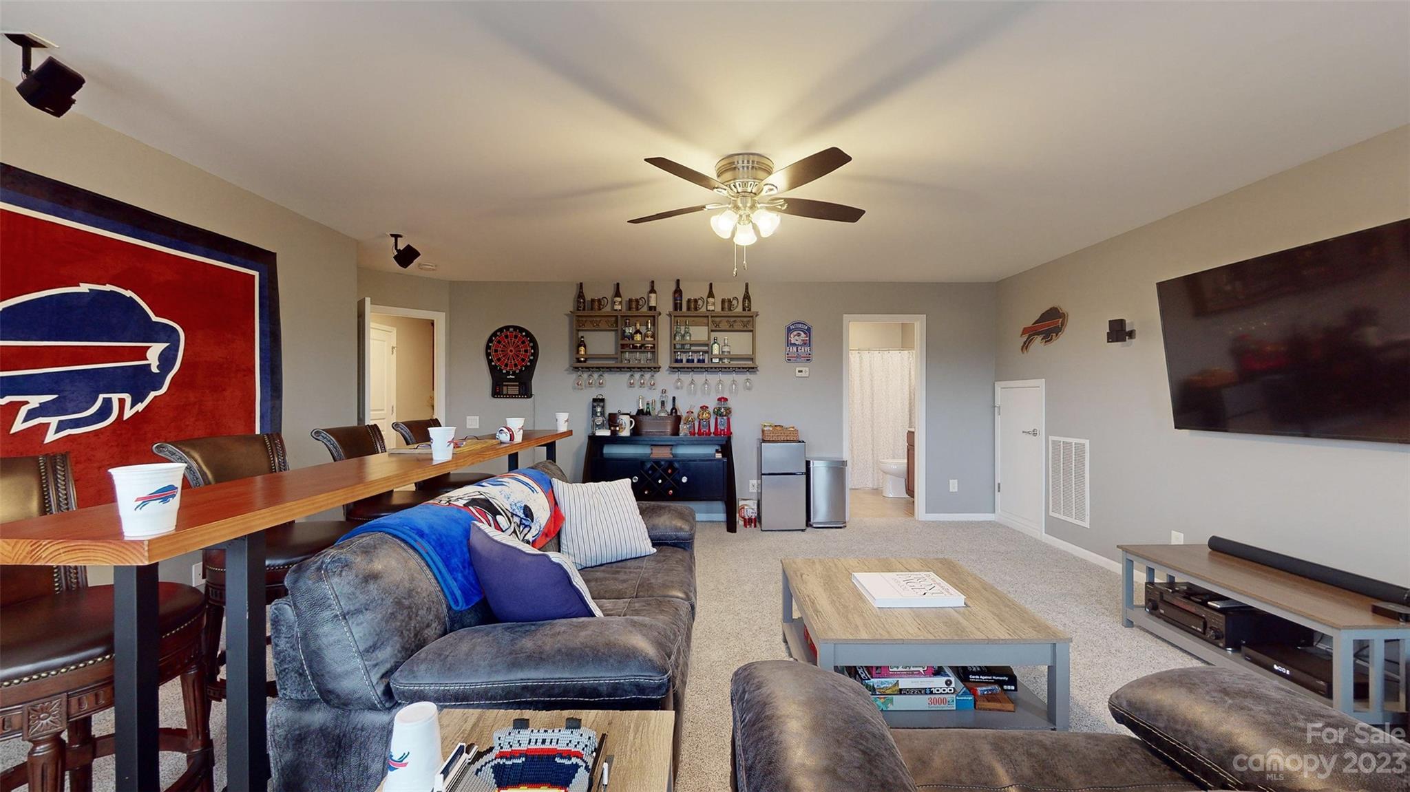 The Chimneys Of Marvin - Residential