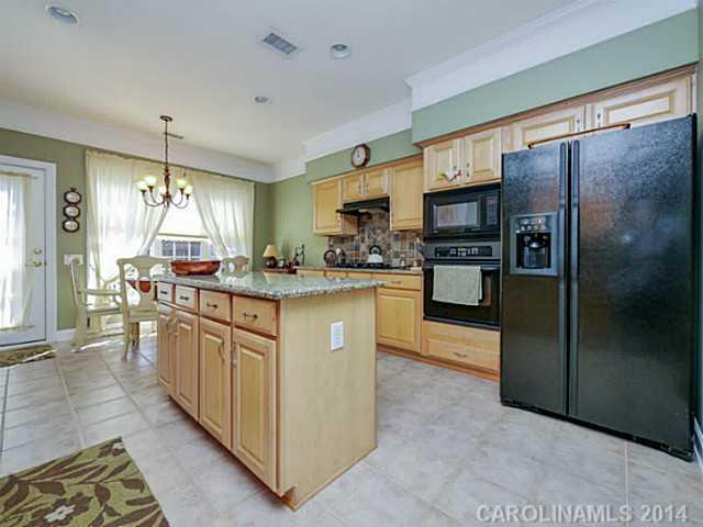 Ivy Ridge At Ballantyne - Residential