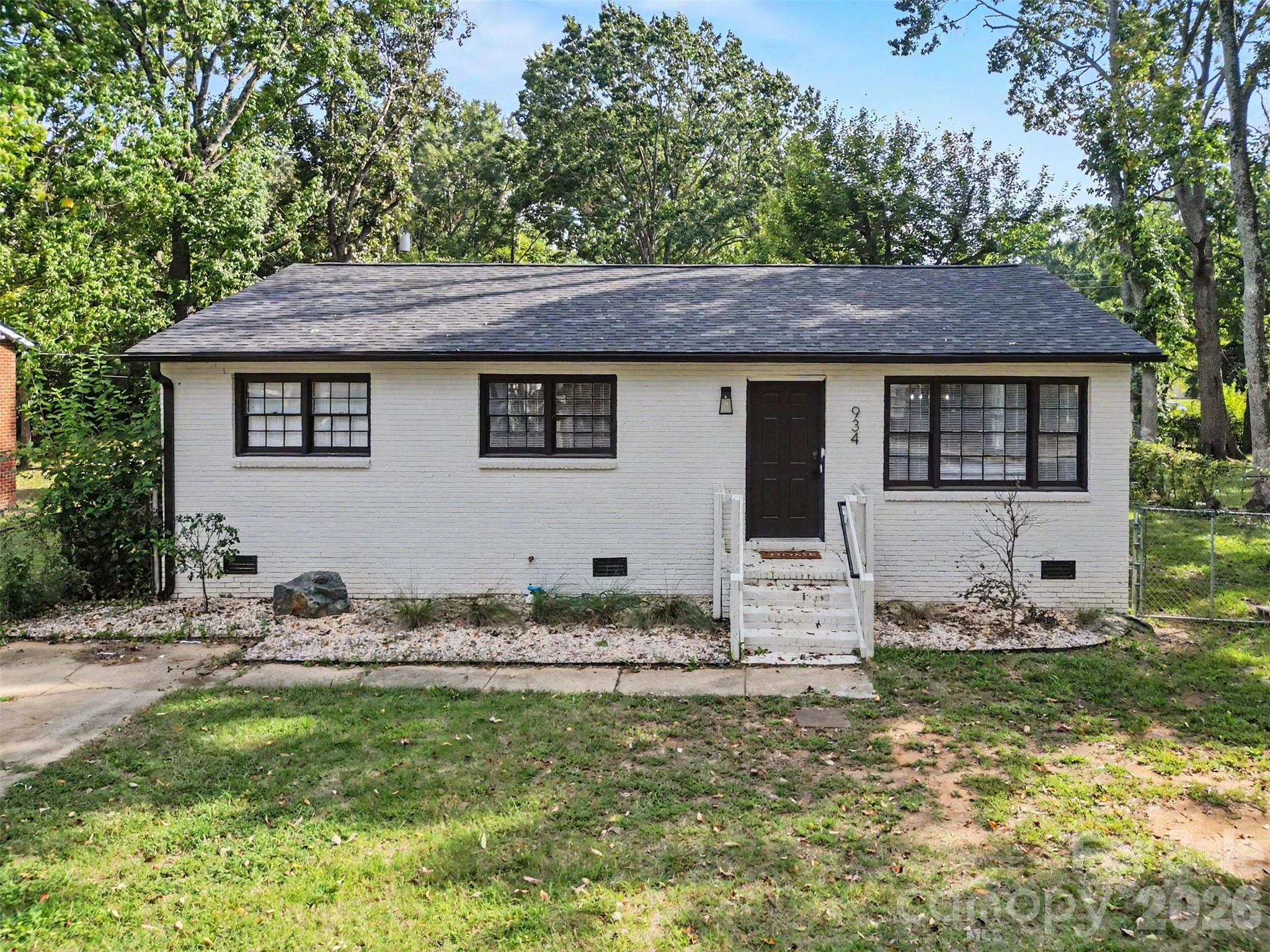 934 Pebble Road