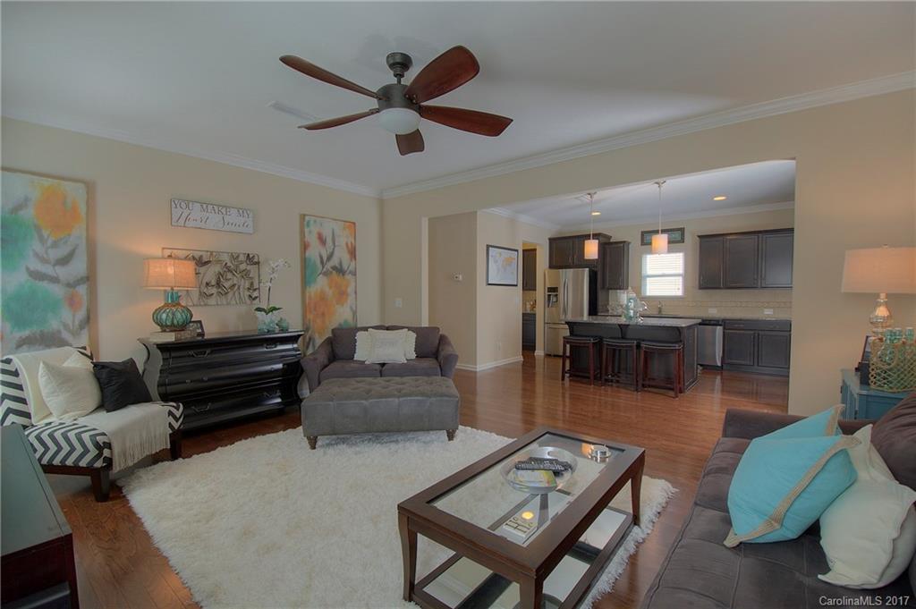 The Oaks At Mcilwaine - Residential