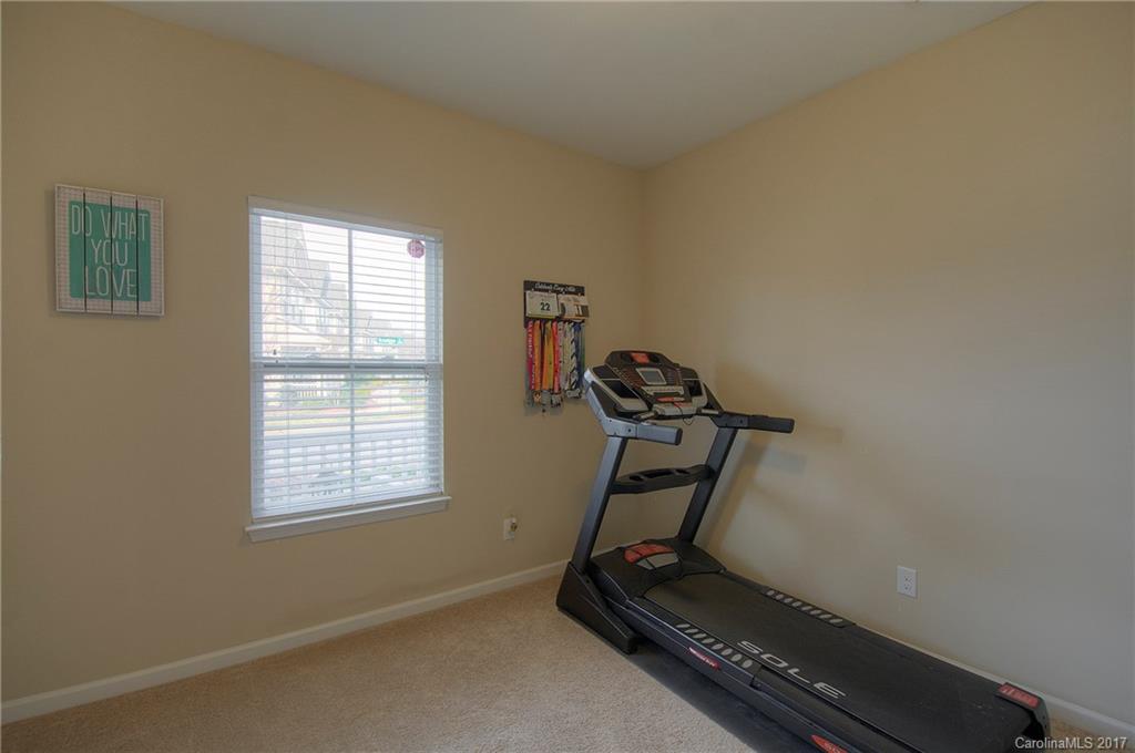 The Oaks At Mcilwaine - Residential