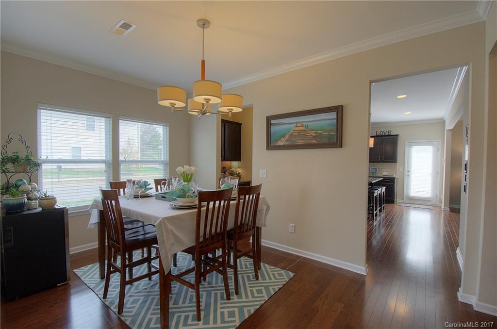 The Oaks At Mcilwaine - Residential