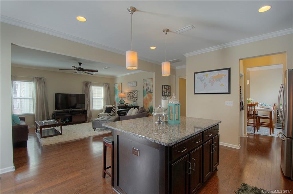 The Oaks At Mcilwaine - Residential