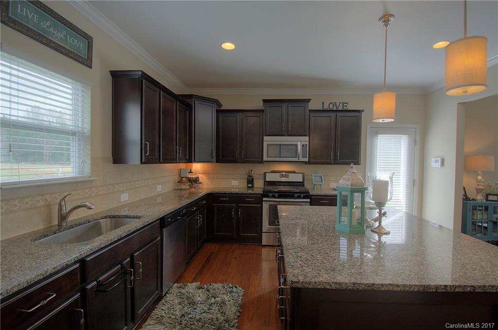 The Oaks At Mcilwaine - Residential