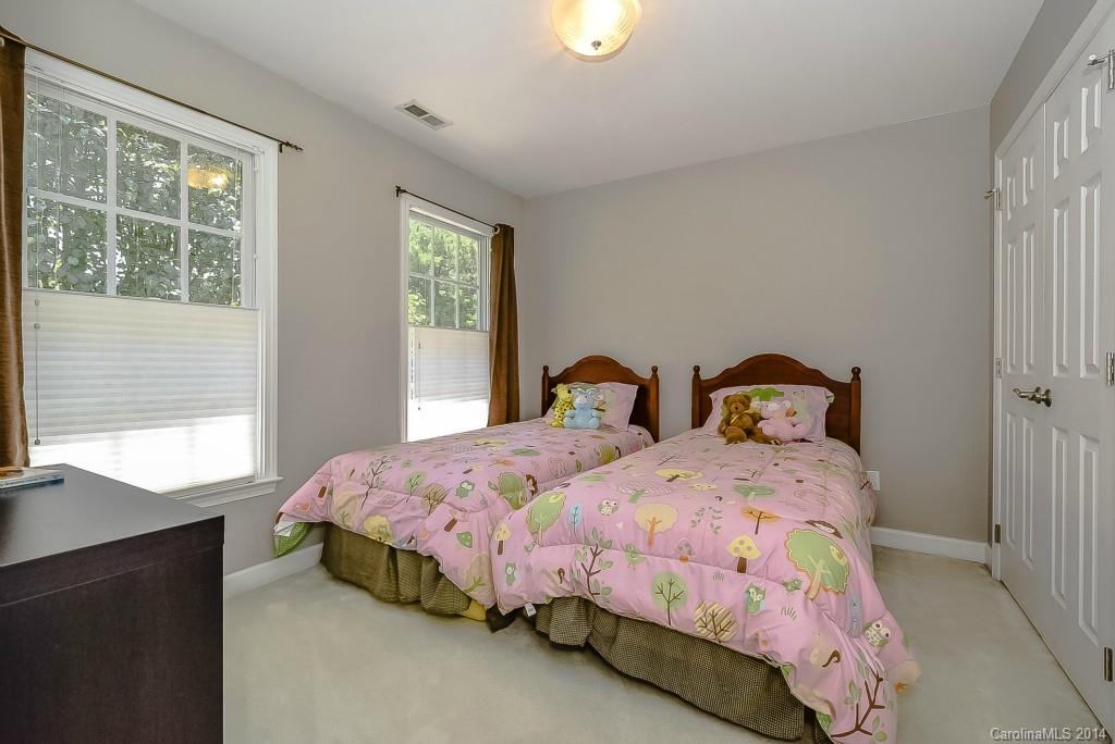 Tega Cay - Residential