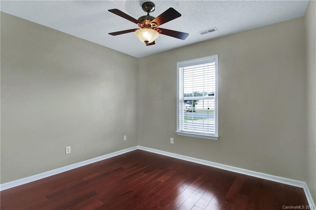 Chelsea Woods - Residential