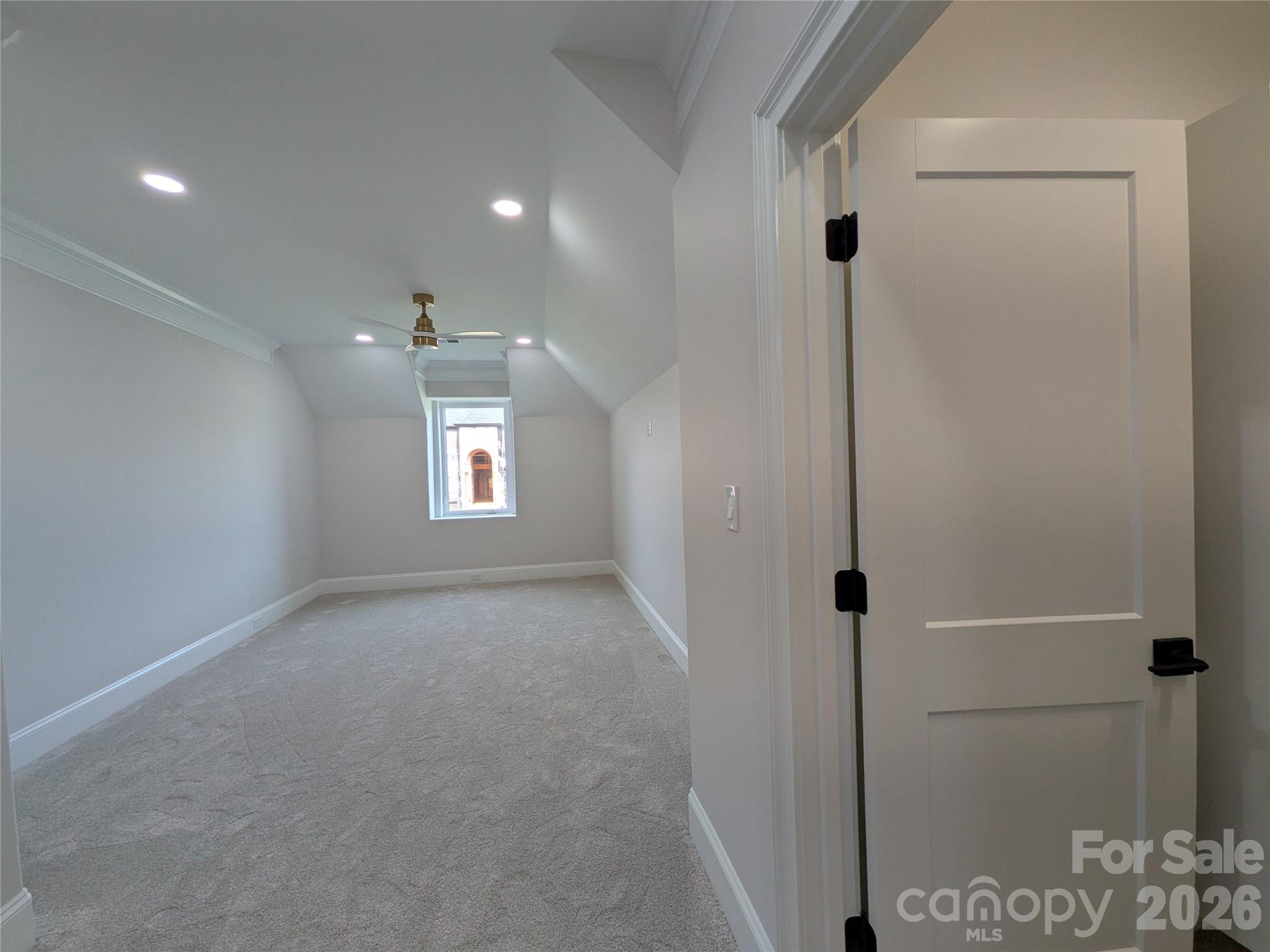 Hunts Landing - Residential