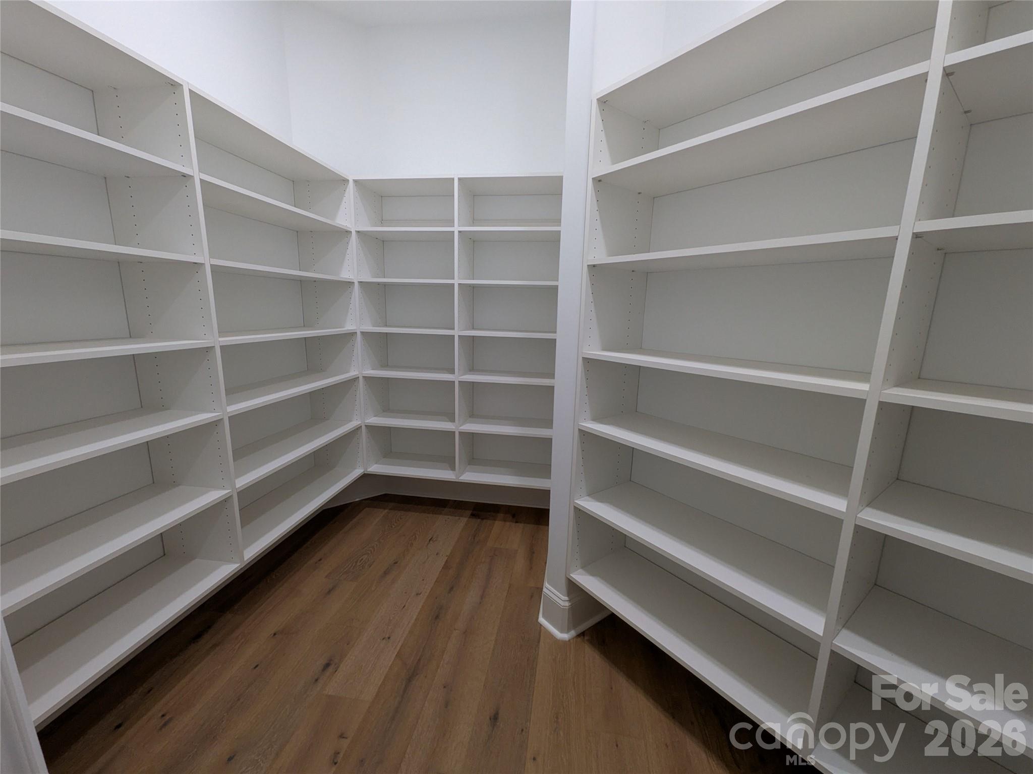 Hunts Landing - Residential