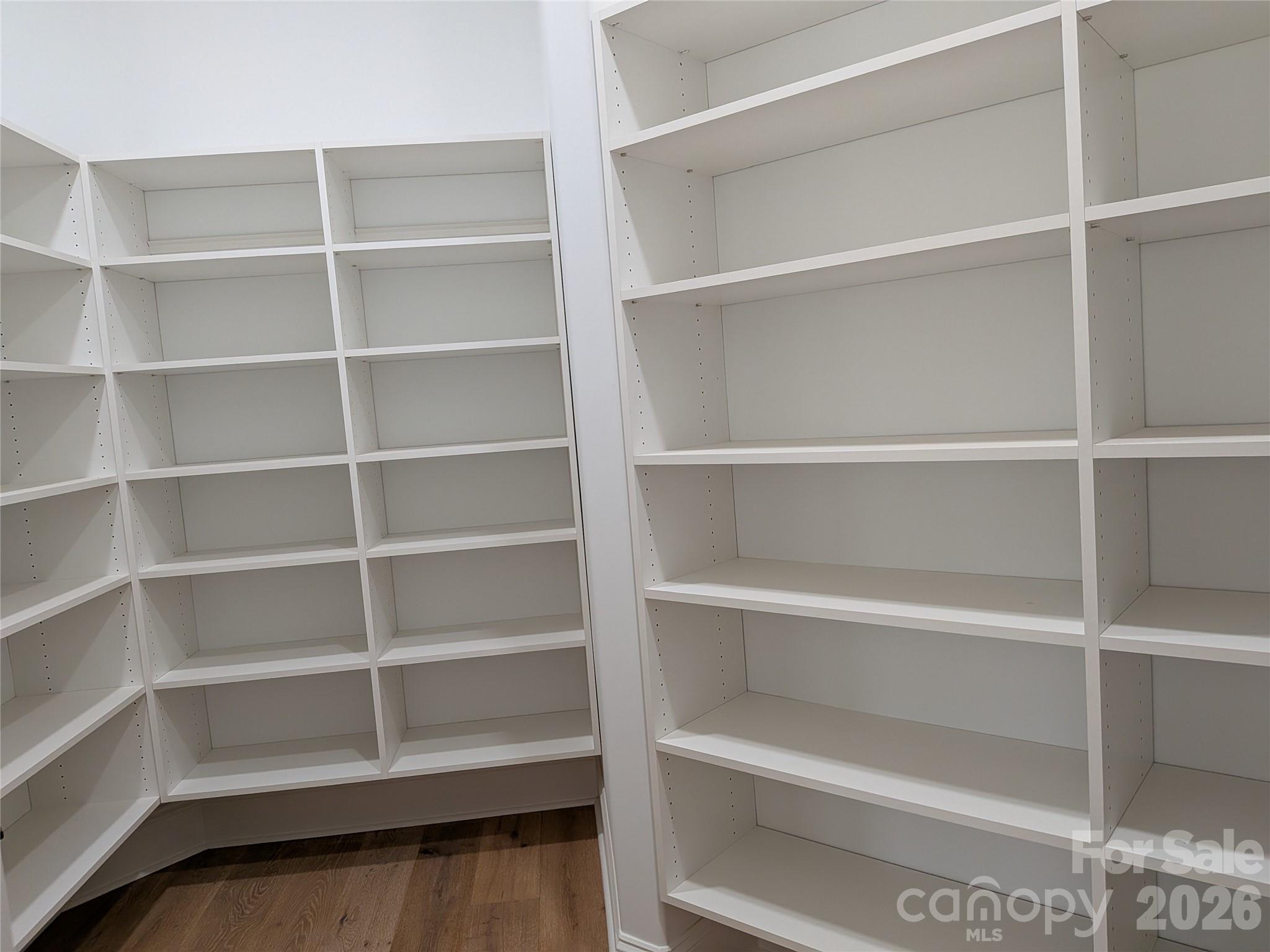 Hunts Landing - Residential