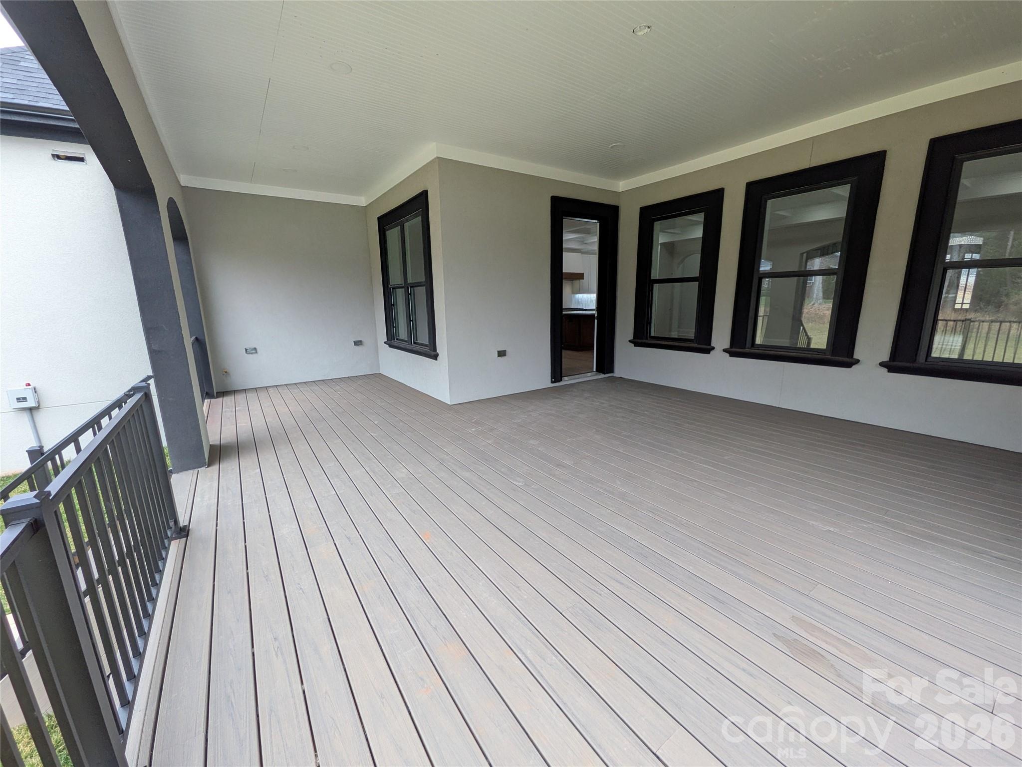 Hunts Landing - Residential