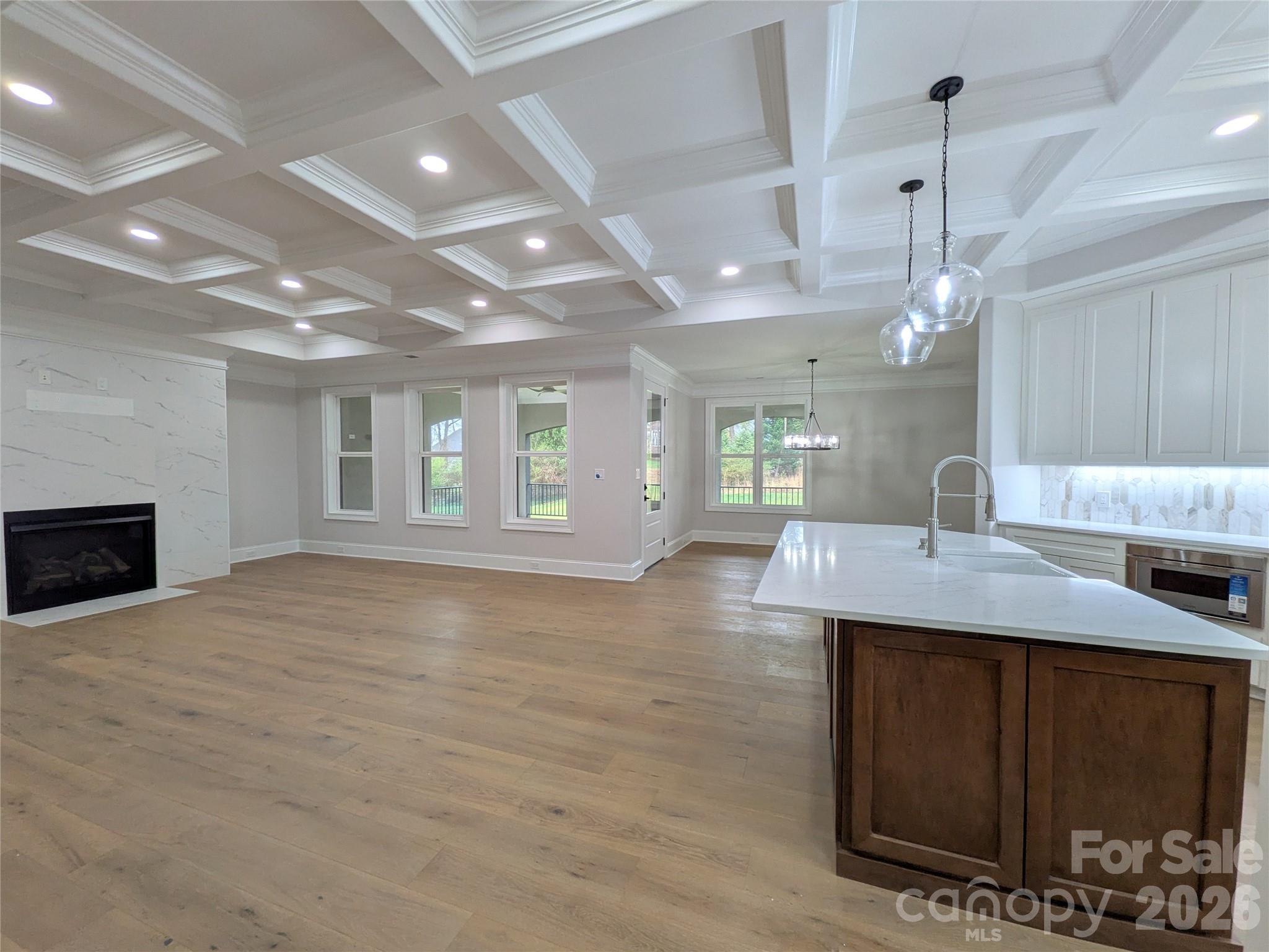 Hunts Landing - Residential