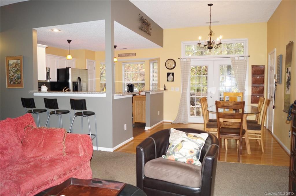 Woodside Falls - Residential