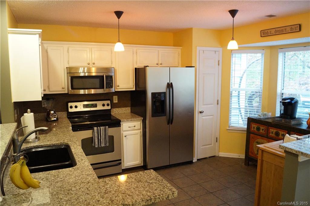 Woodside Falls - Residential