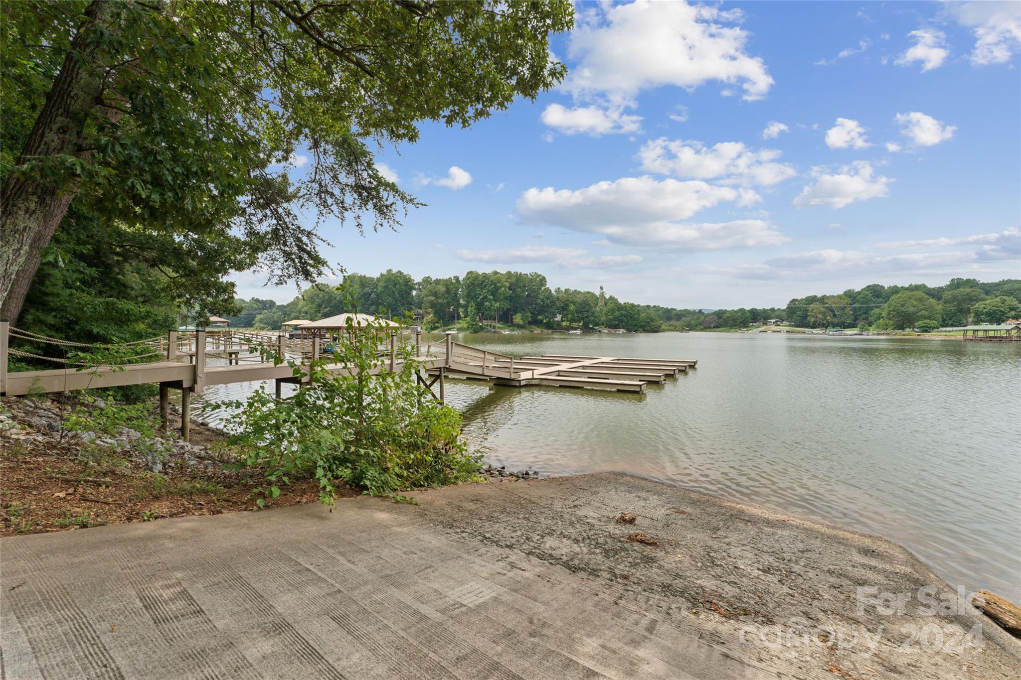 Pebble Bay - Residential