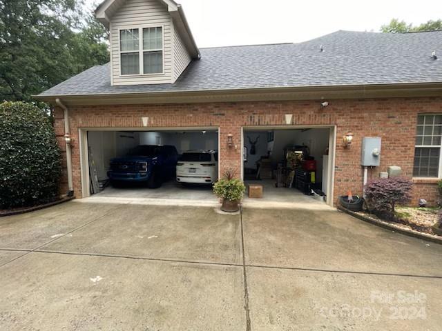 Pebble Bay - Residential