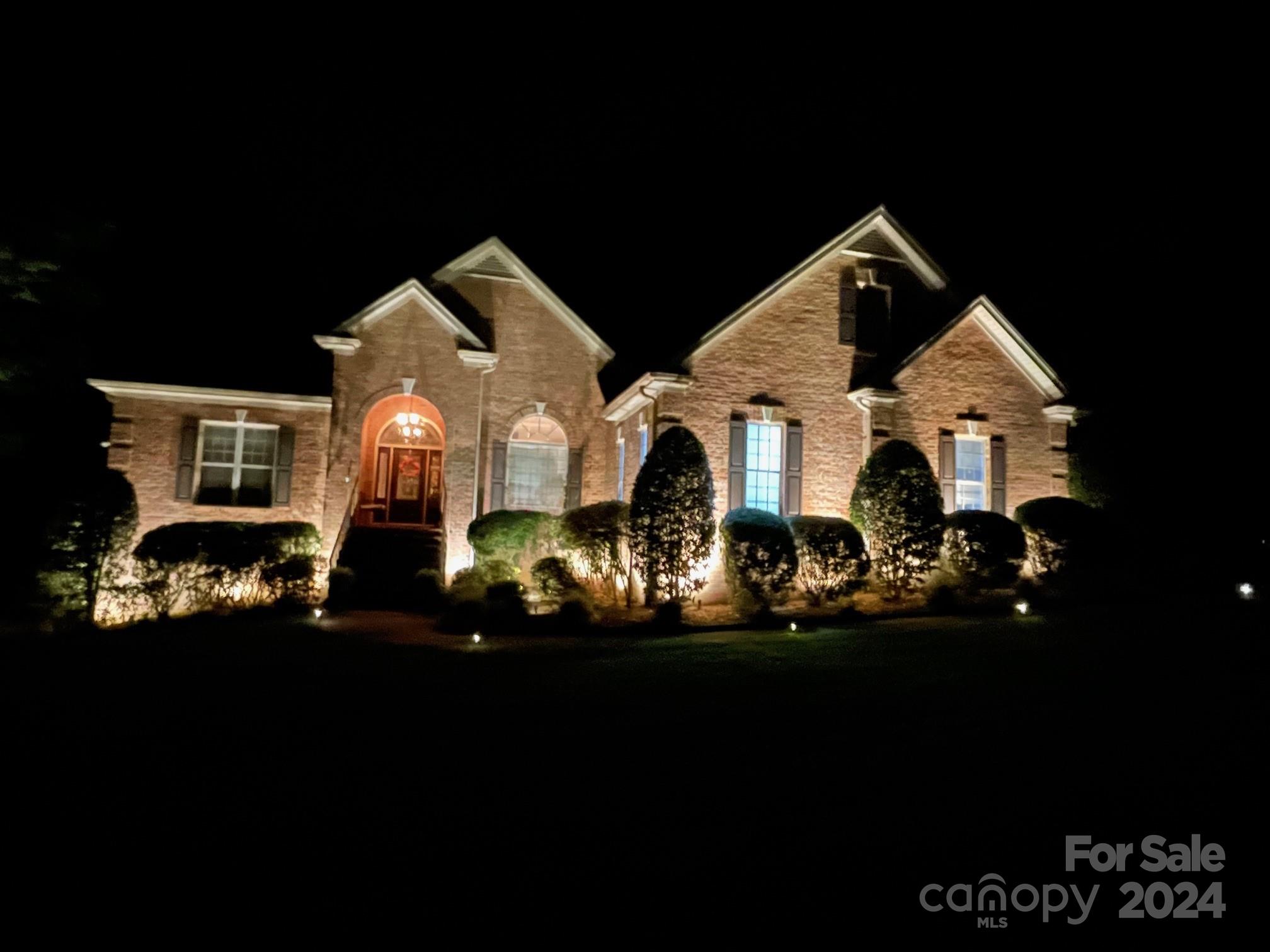 Pebble Bay - Residential