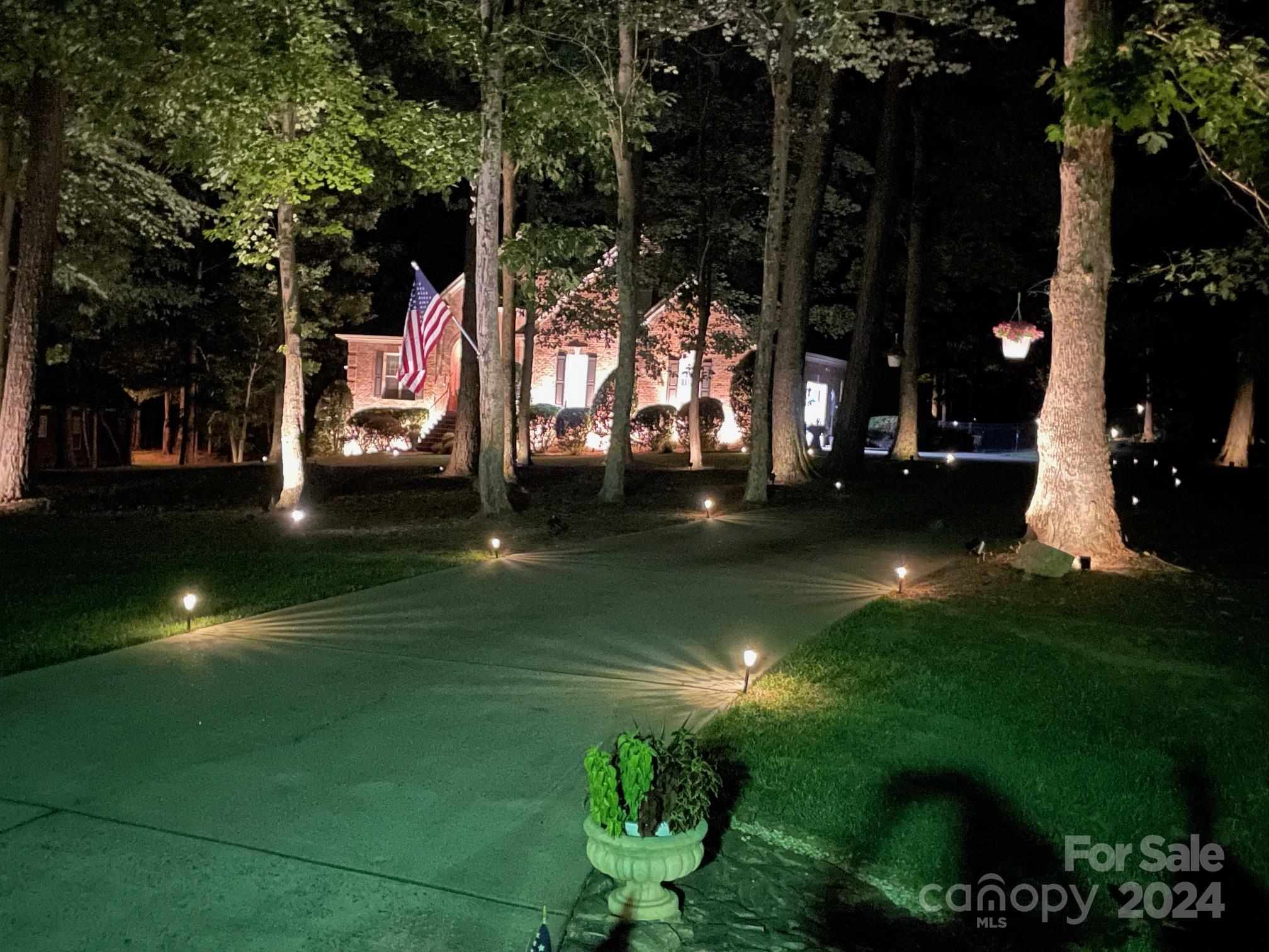 Pebble Bay - Residential