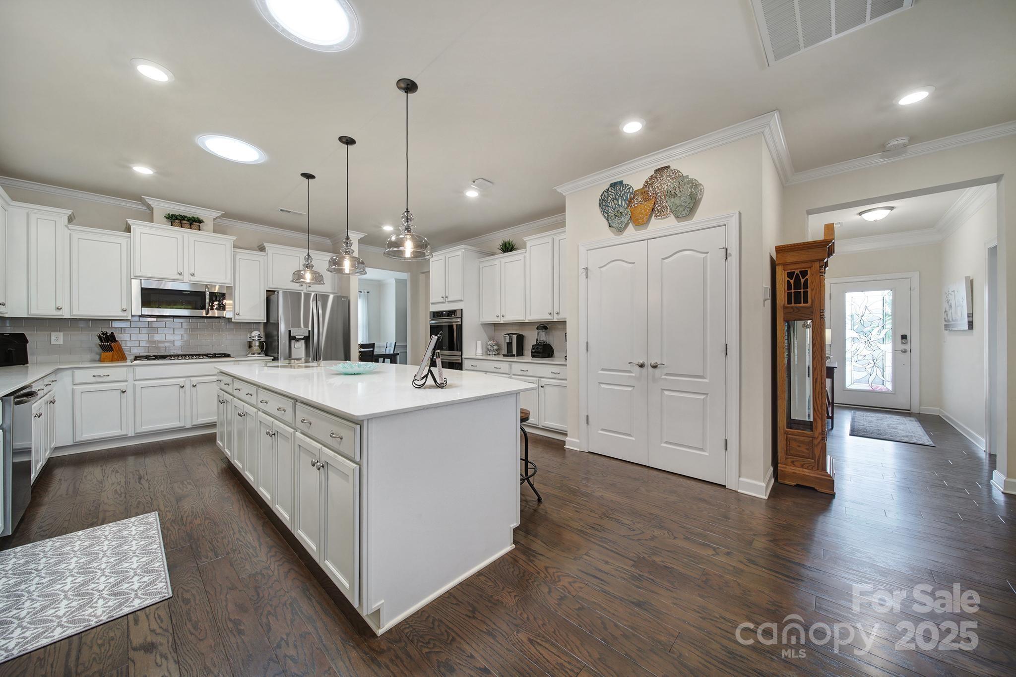 Tree Tops - Residential