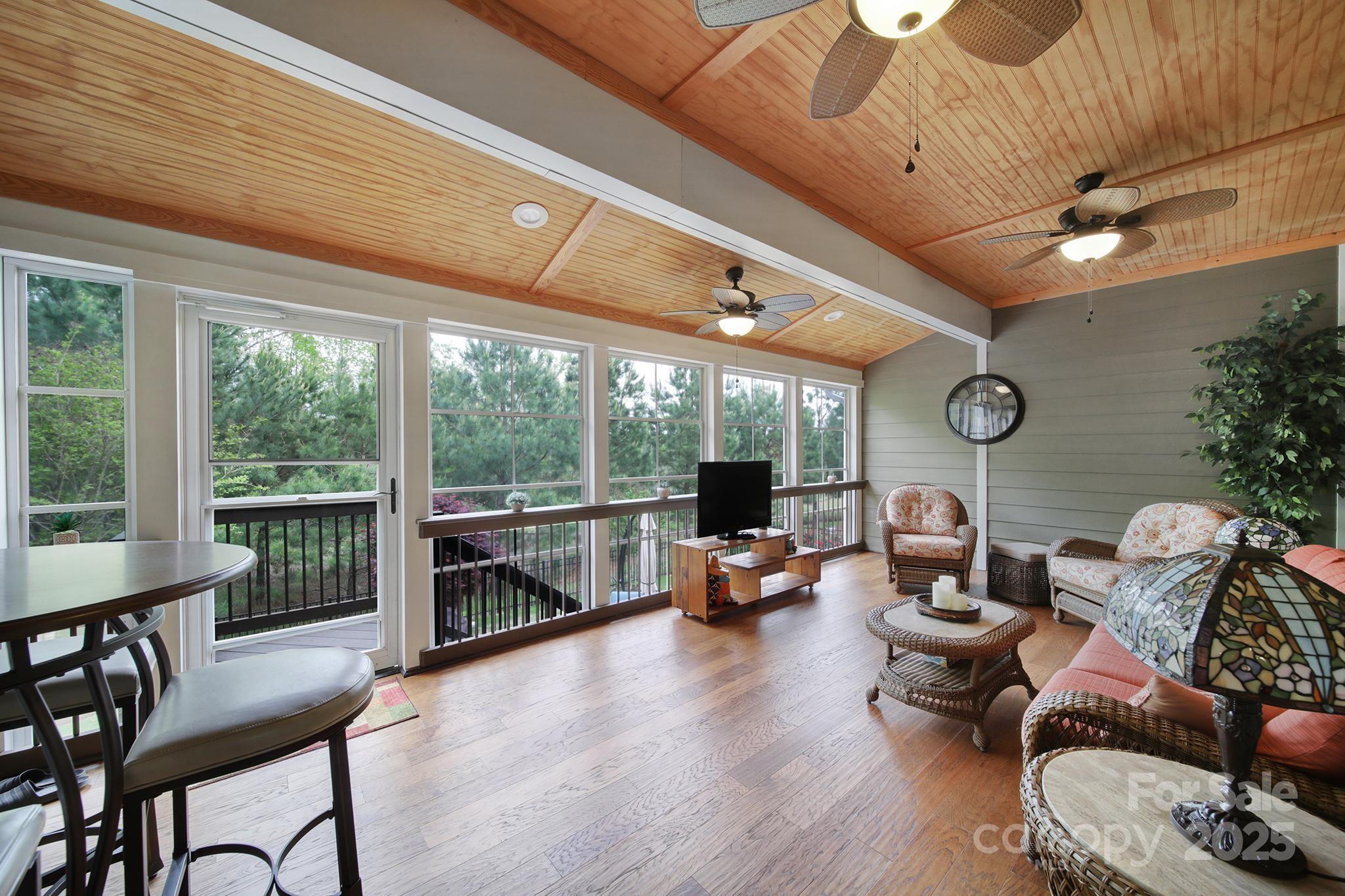 Tree Tops - Residential