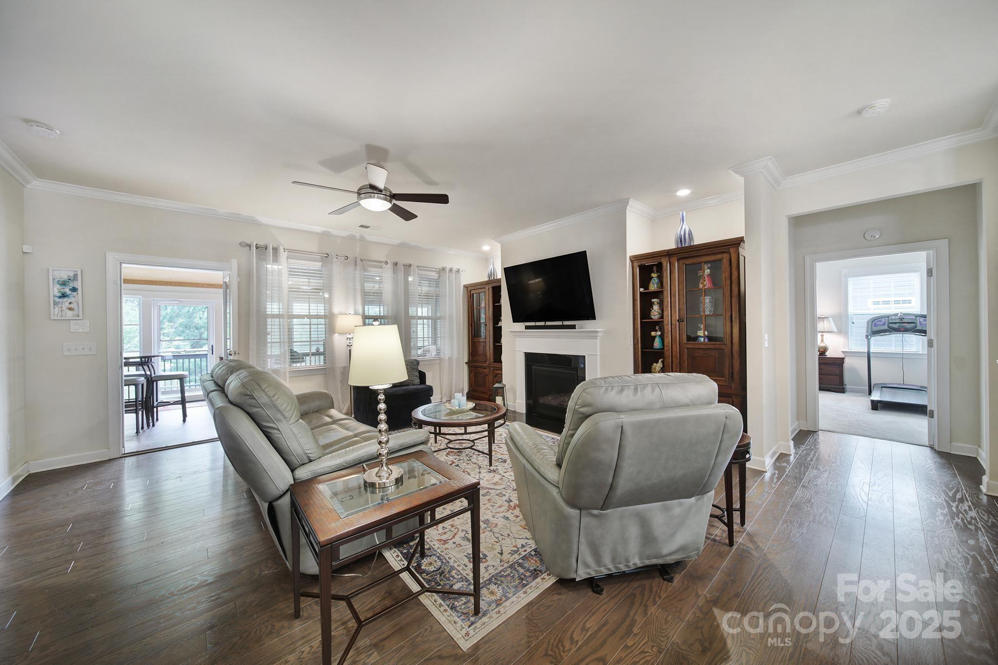 Tree Tops - Residential