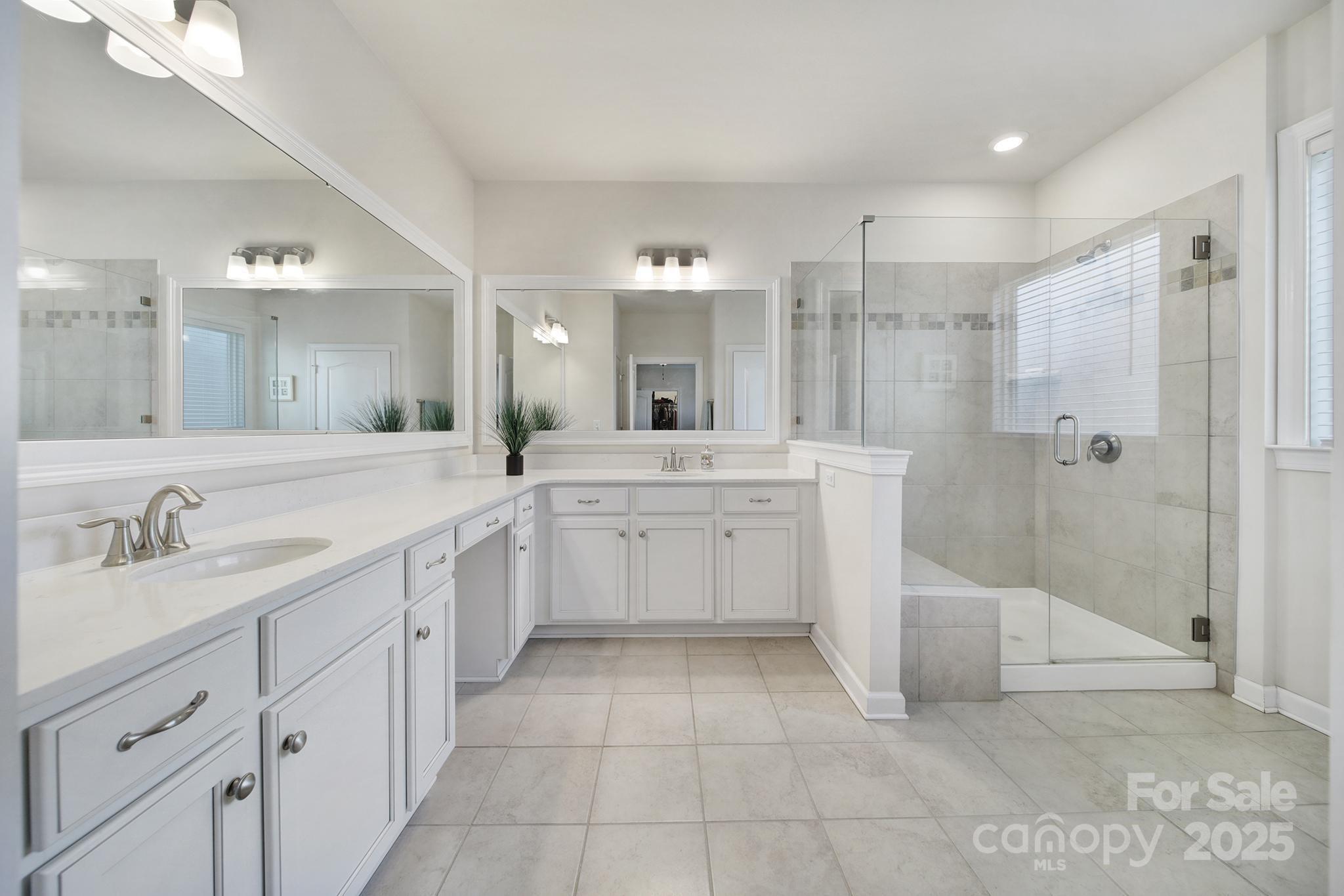 Tree Tops - Residential