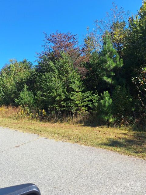 27 Planters Row Road 27 Iron Station NC 28080