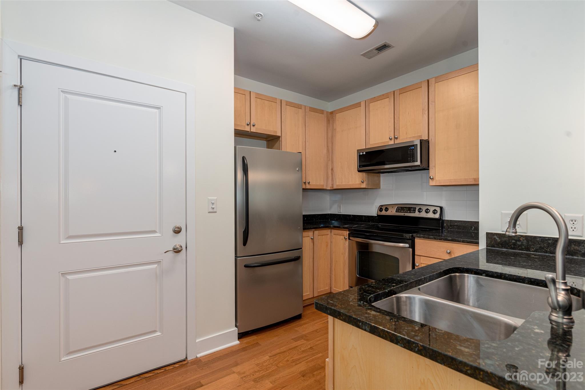 Skybridge Terrace - Residential