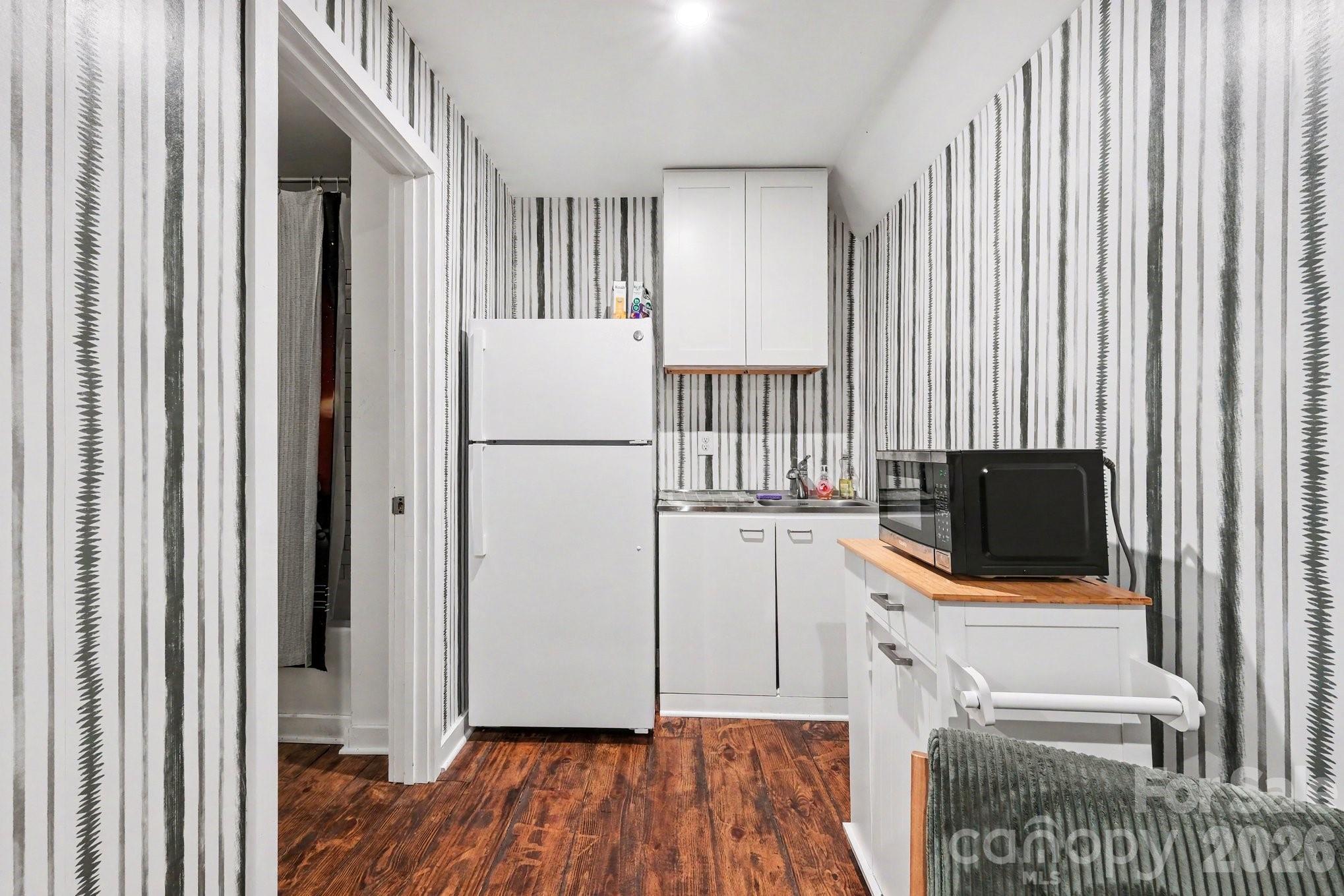 Riverchase Estates - Residential