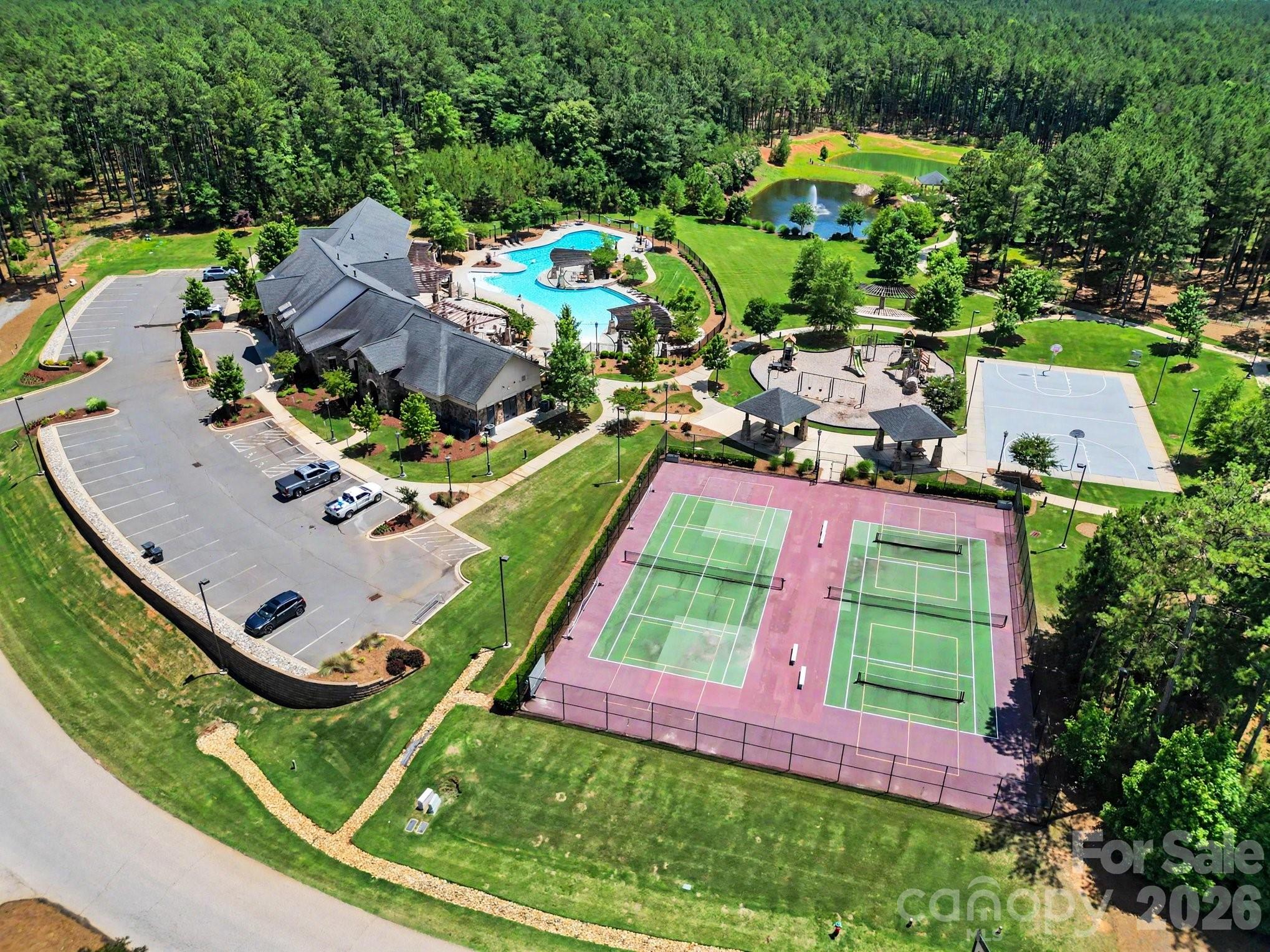 Riverchase Estates - Residential