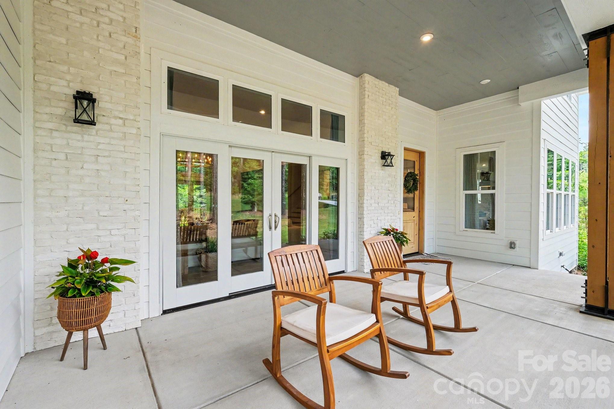 Riverchase Estates - Residential