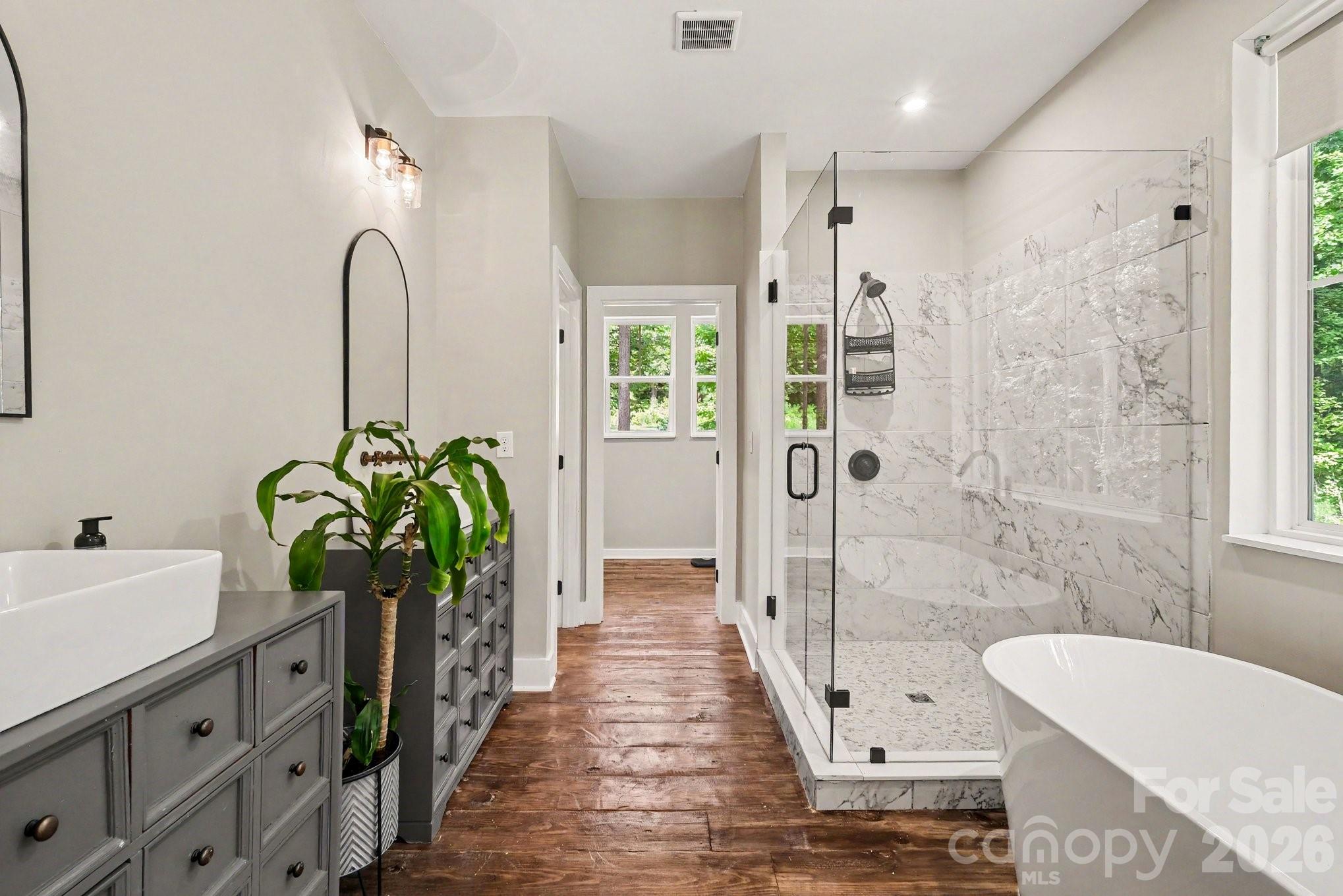 Riverchase Estates - Residential