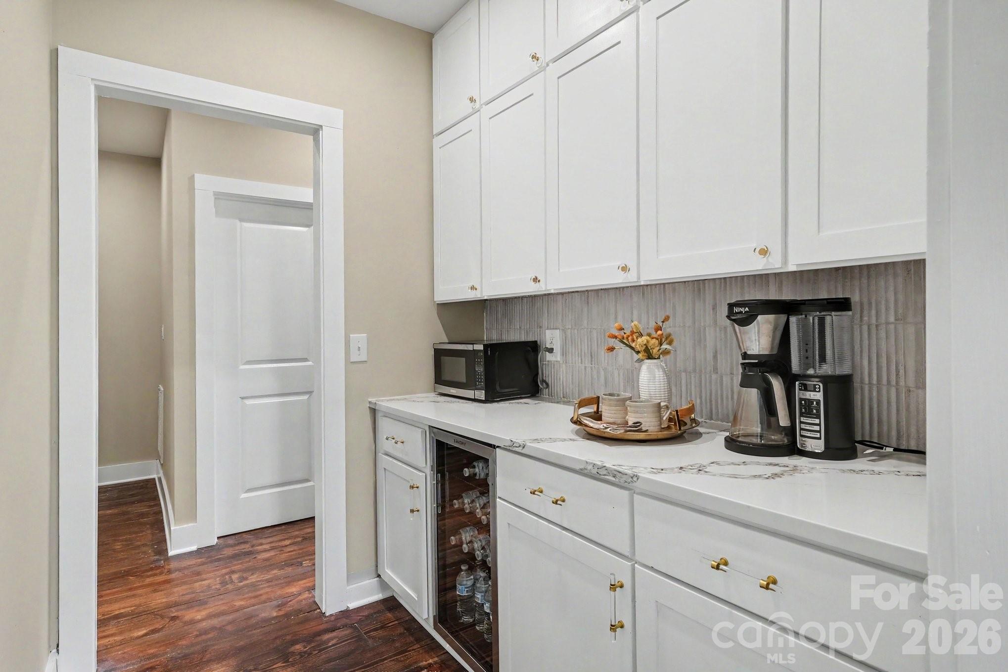 Riverchase Estates - Residential