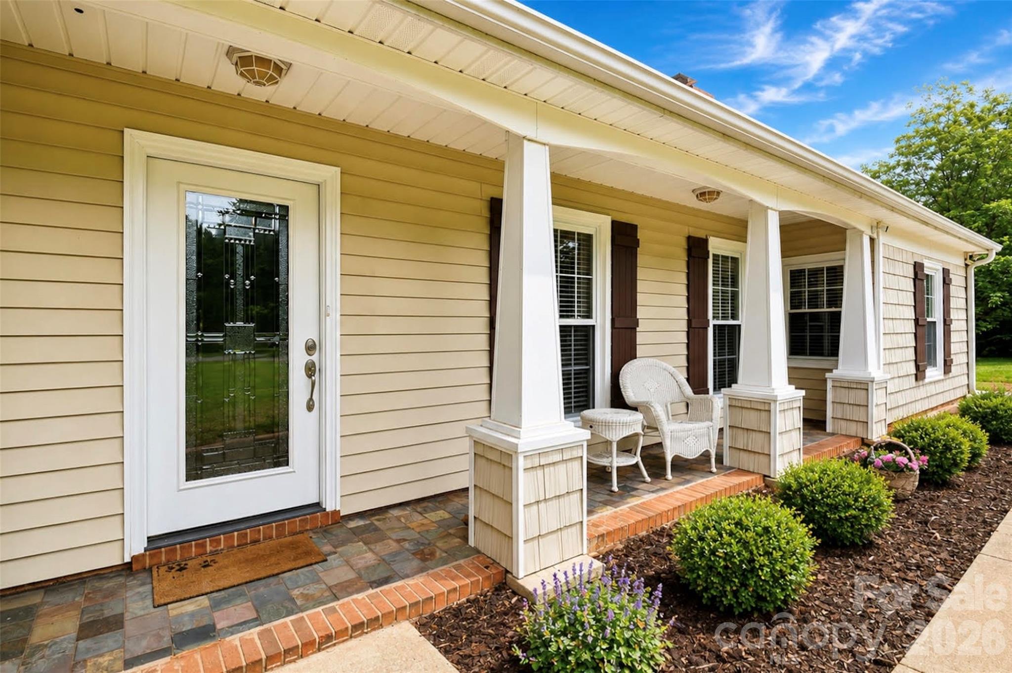 7904 Saddleview Court