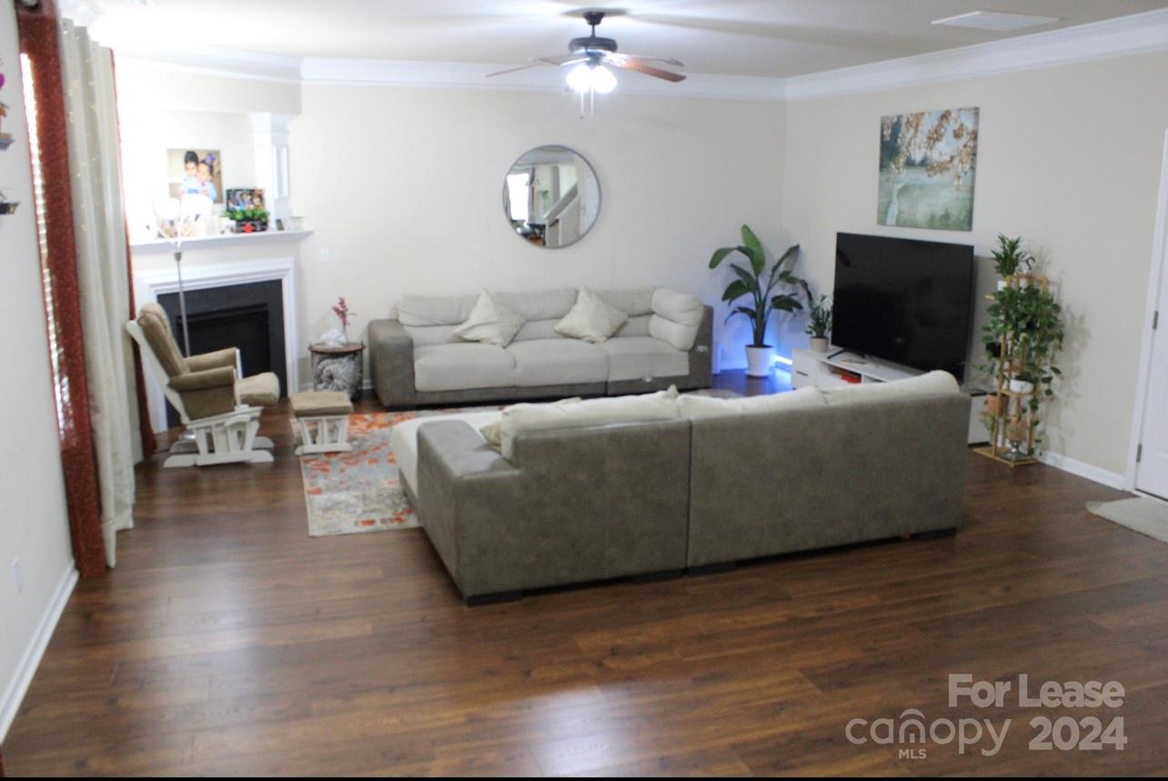 Almond Glen - Residential Lease