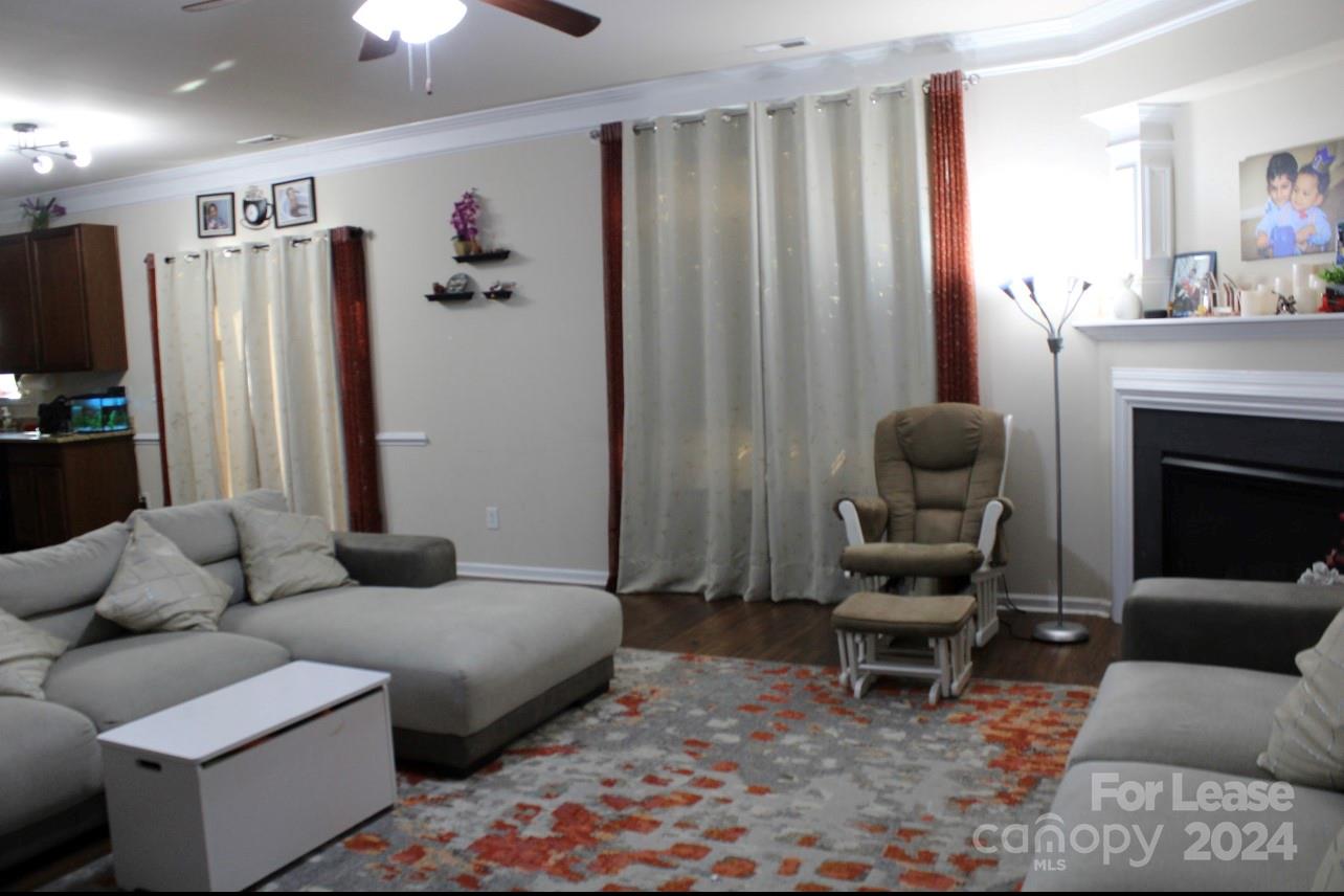 Almond Glen - Residential Lease