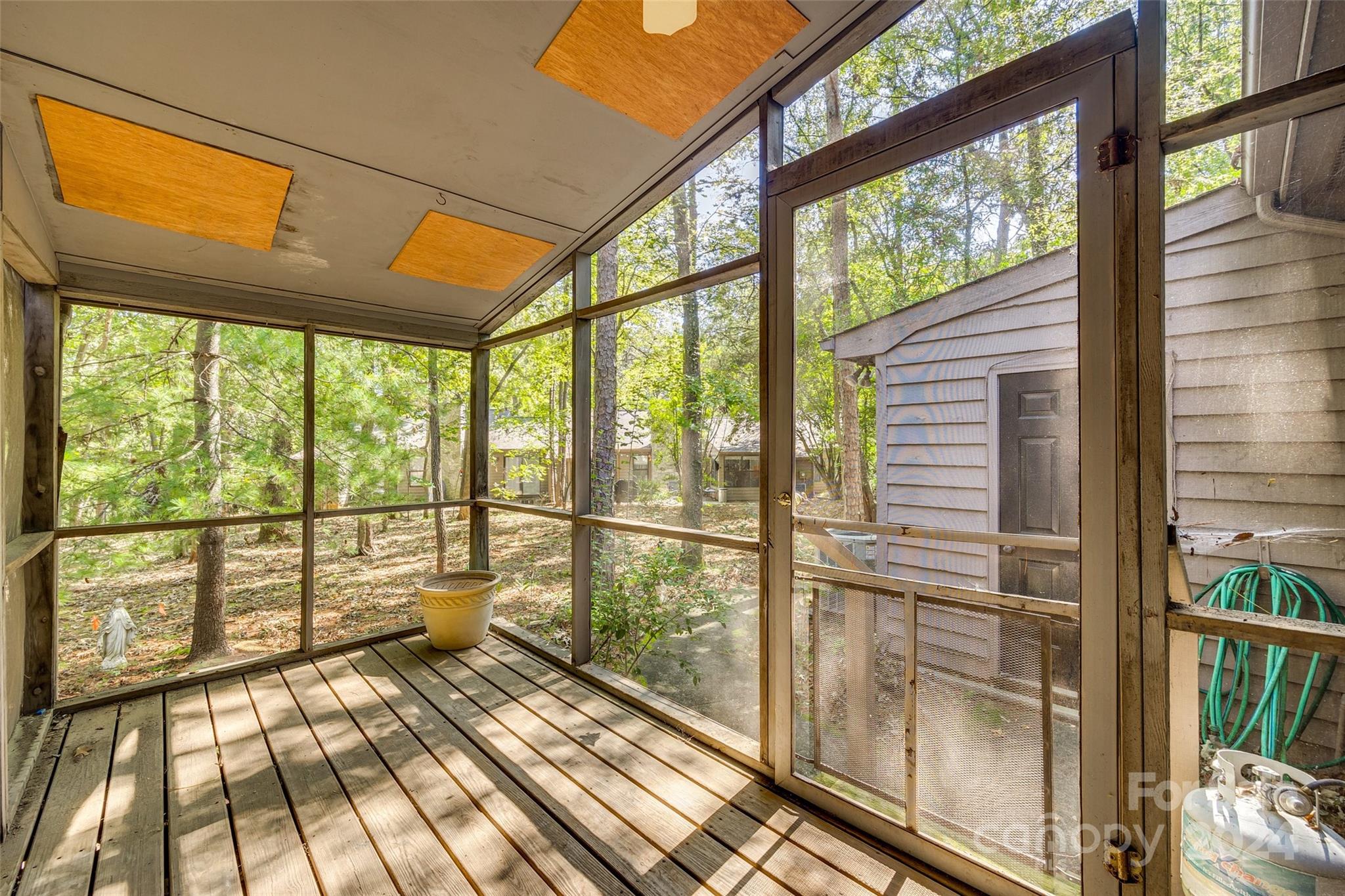 Dogwood Hills - Residential