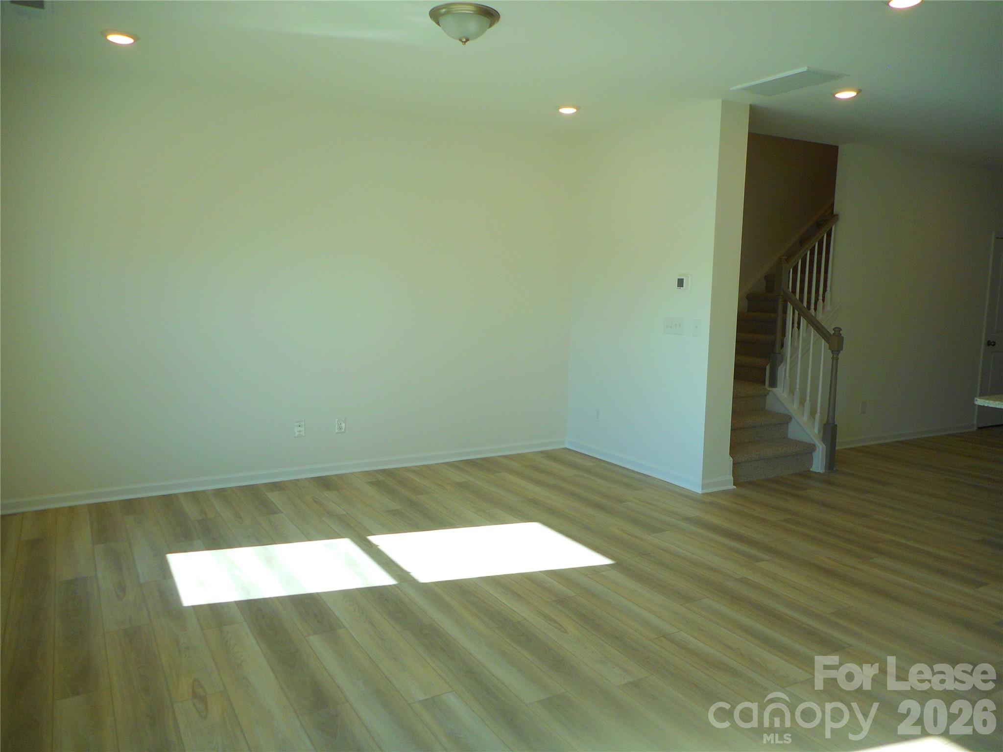 2723 Yeager Drive NW