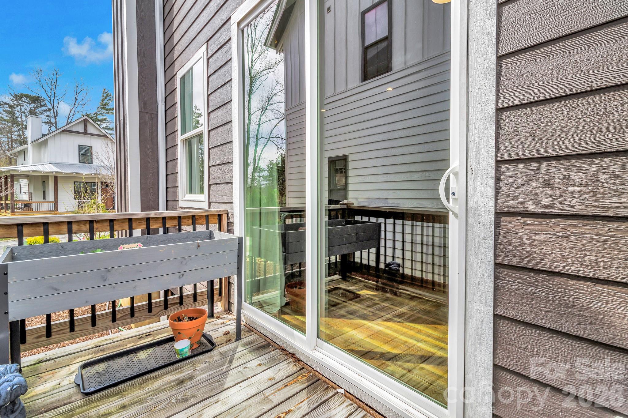 Cedar Walk - Residential