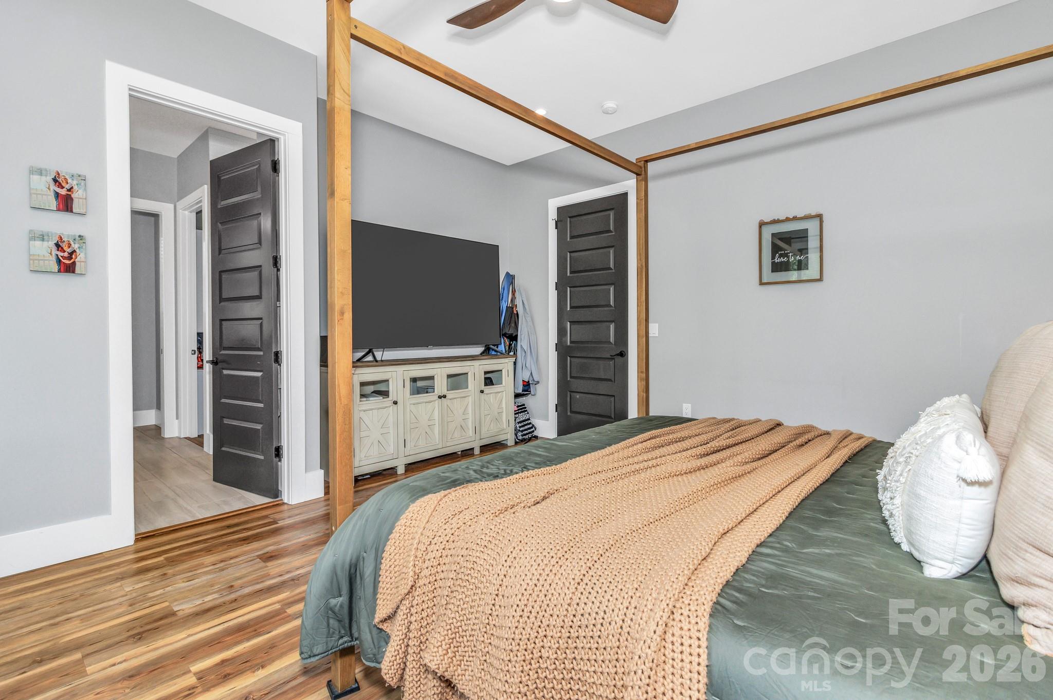 Cedar Walk - Residential