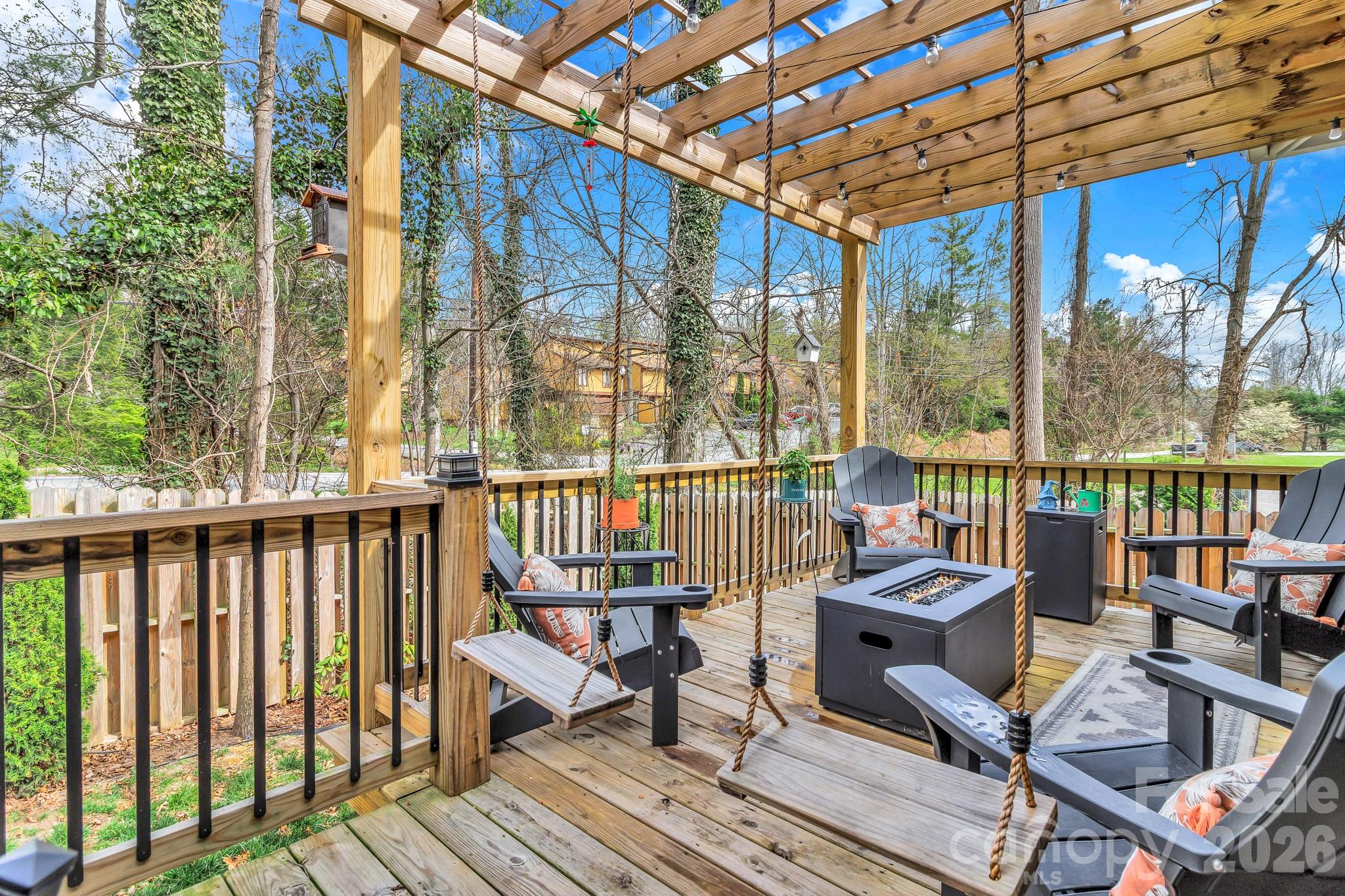 Cedar Walk - Residential