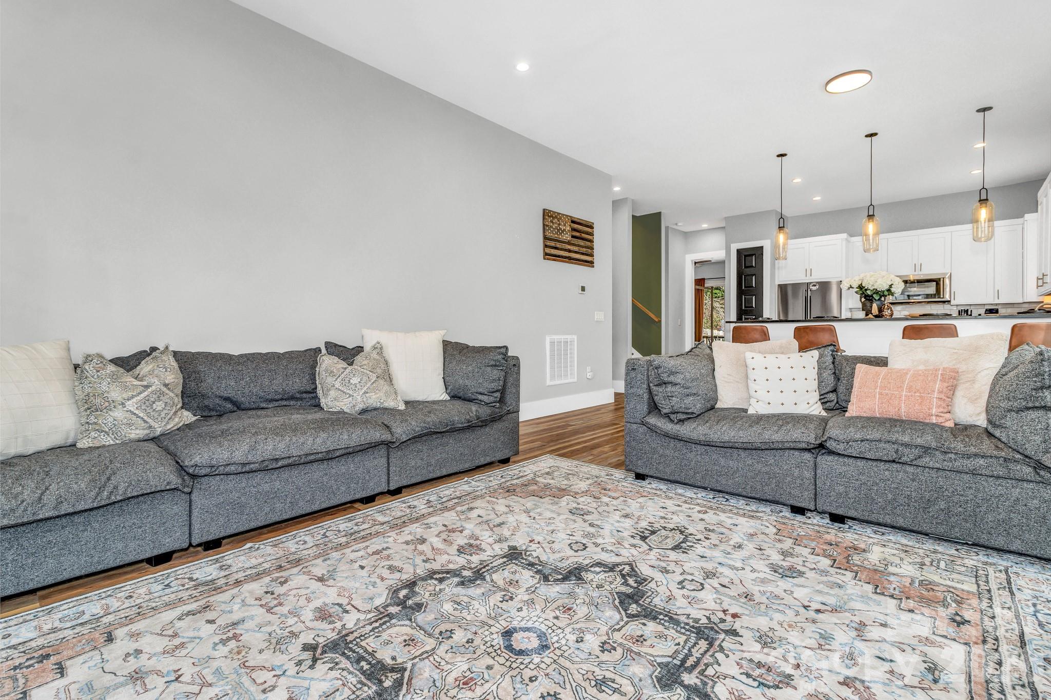 Cedar Walk - Residential